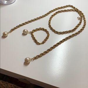 Vintage Gold Adjustable Necklace w/ bracelet